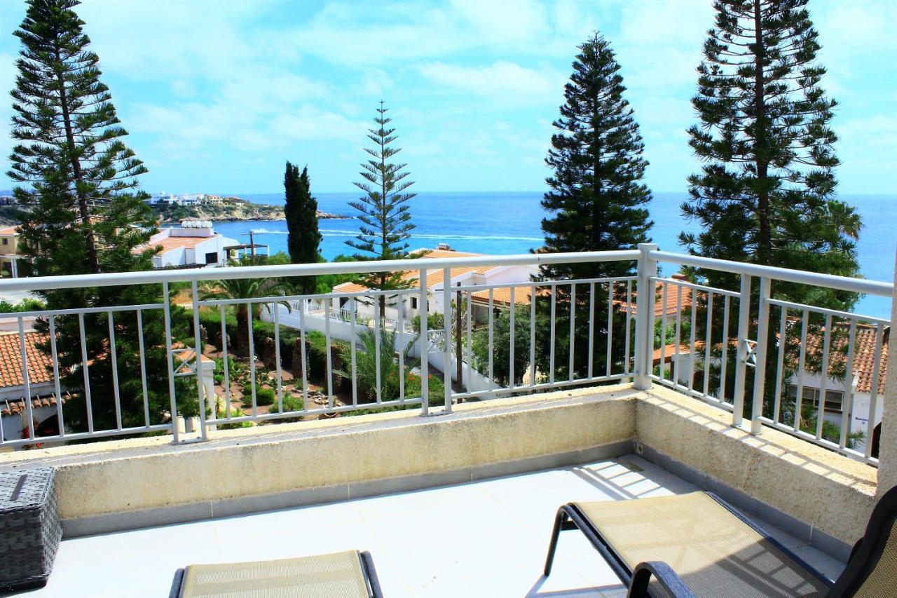 Coral Blue Bay Villa Coral Bay Exterior photo
